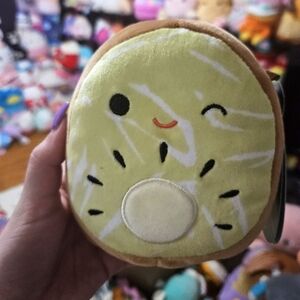 NWT 5” Kachina the Kiwi 🥝 fruit Squishmallow